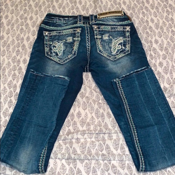 Rock Revival Jeans - Picture 1 of 3